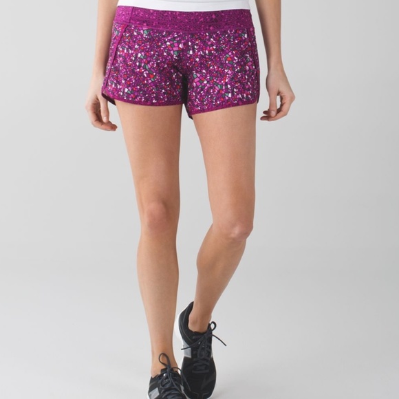 Lululemon Run Times Short Paradise Camo Multi / Paradise Geo Regal Plum Multi, S - Picture 6 of 7